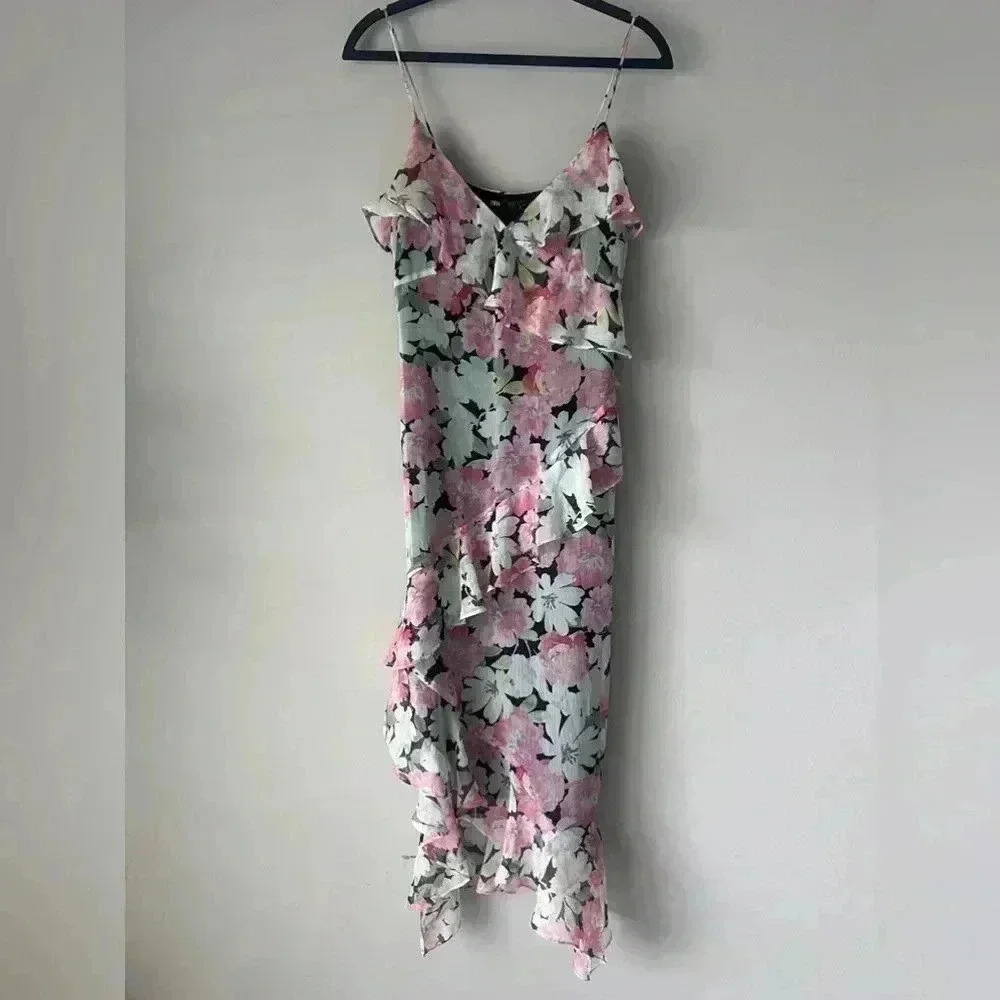 ZARA NWTs - Floral Ruffle Dress